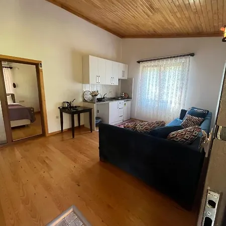 Ipek Apart Hotel Cirali